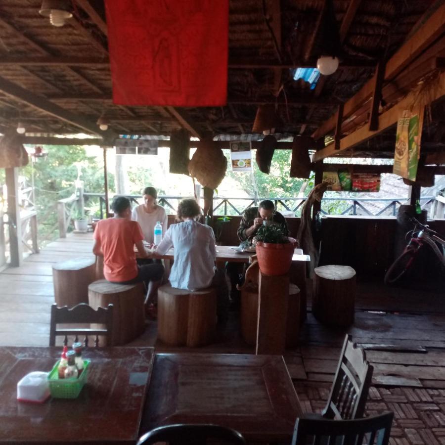 Quiet Garden View Lodge&Trekking Banlung Buitenkant foto