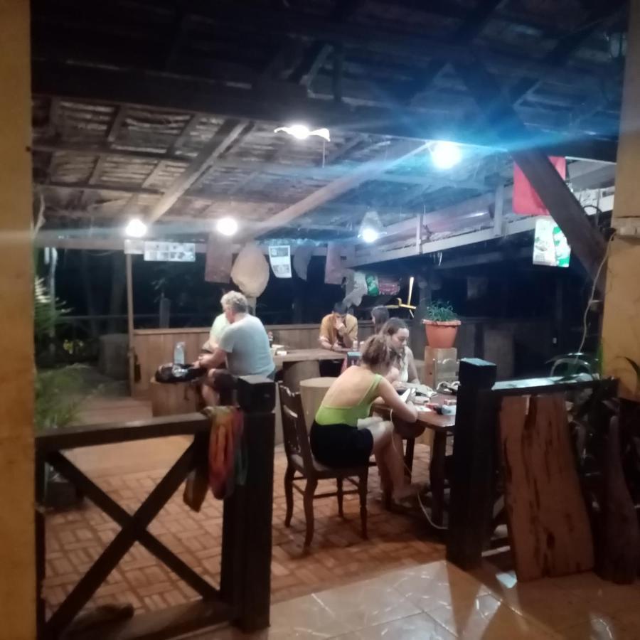Quiet Garden View Lodge&Trekking Banlung Buitenkant foto