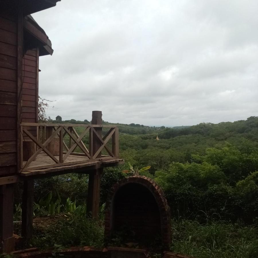 Quiet Garden View Lodge&Trekking Banlung Buitenkant foto