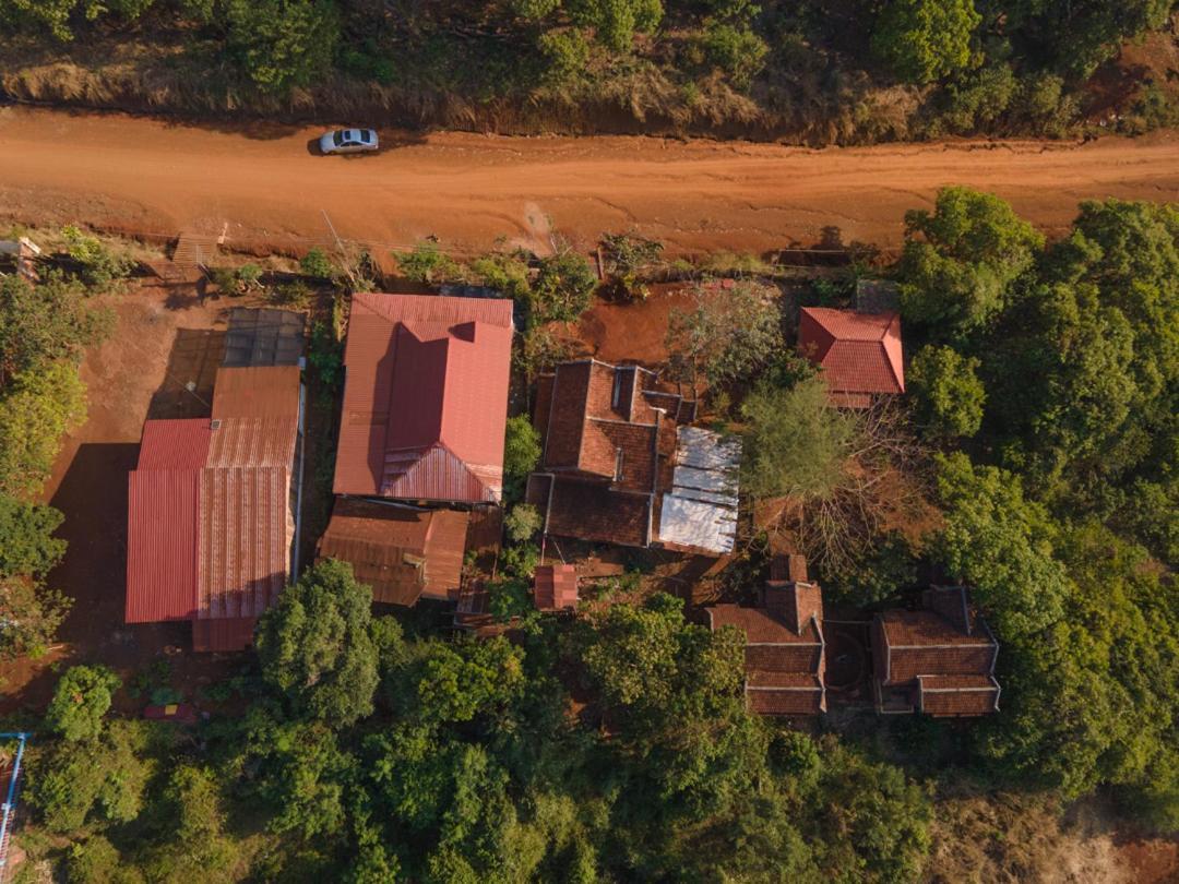 Quiet Garden View Lodge&Trekking Banlung Buitenkant foto