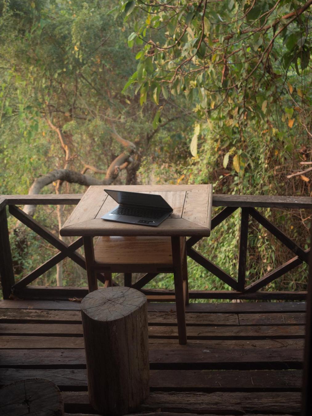 Quiet Garden View Lodge&Trekking Banlung Buitenkant foto